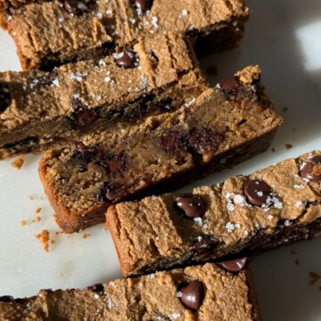 Chickpea blondies topped with sea salt flakes.