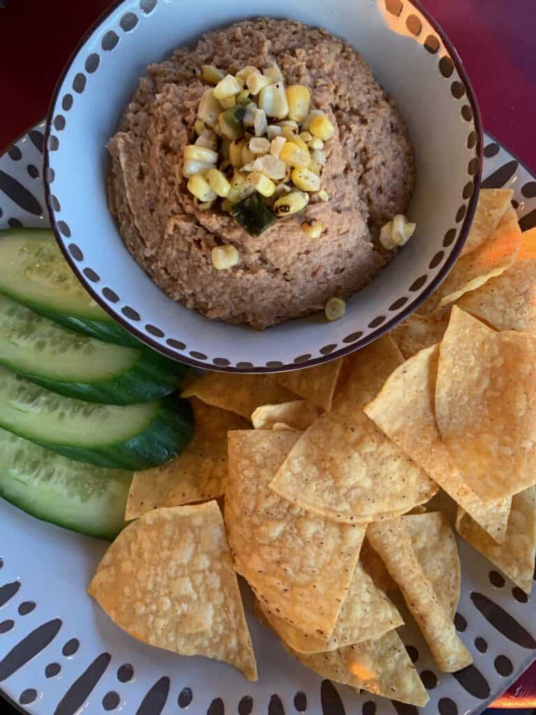 spicy black bean hummus