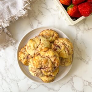 plate of strawberry jam cookies