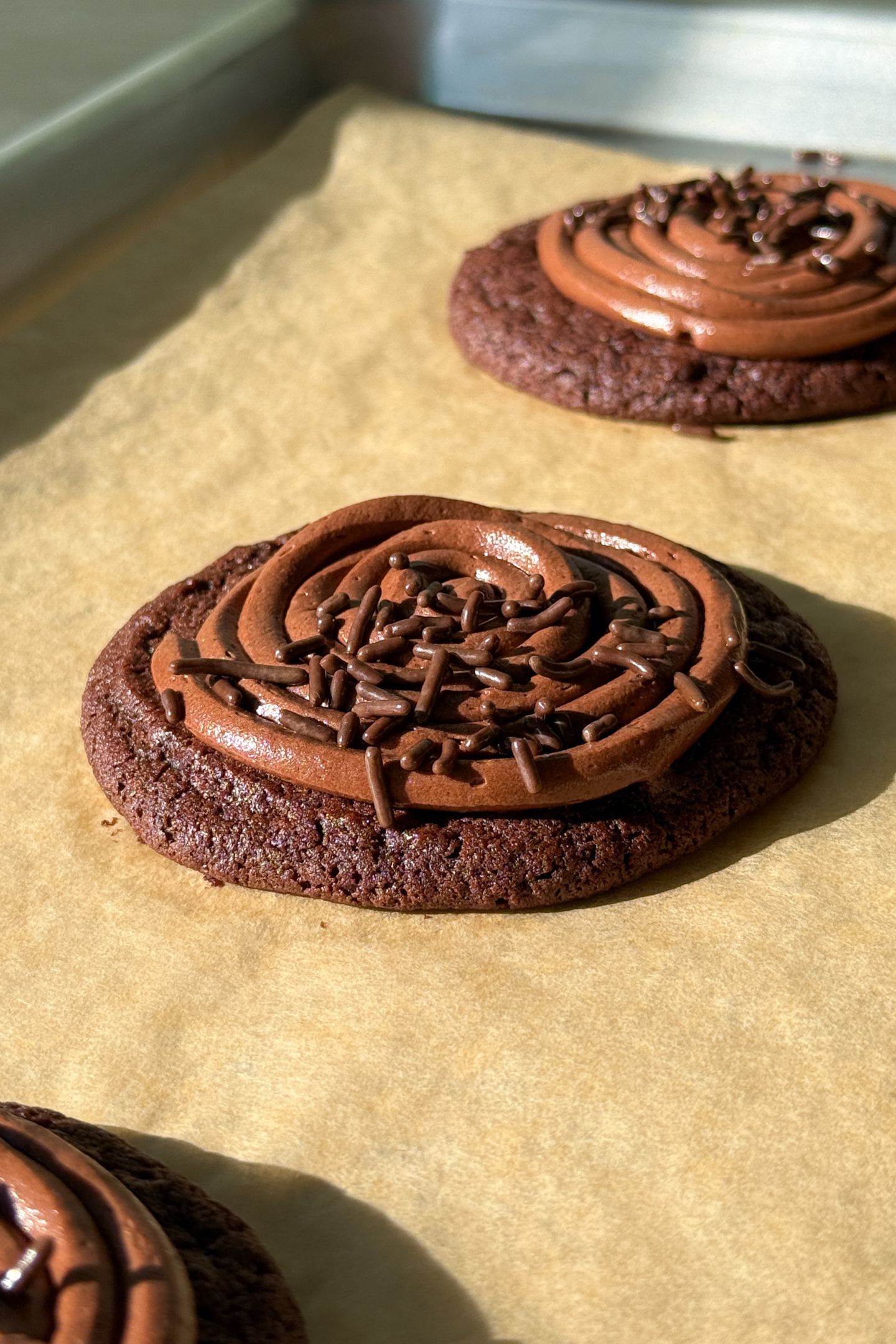 Top the cookies once cooled with sprinkles.