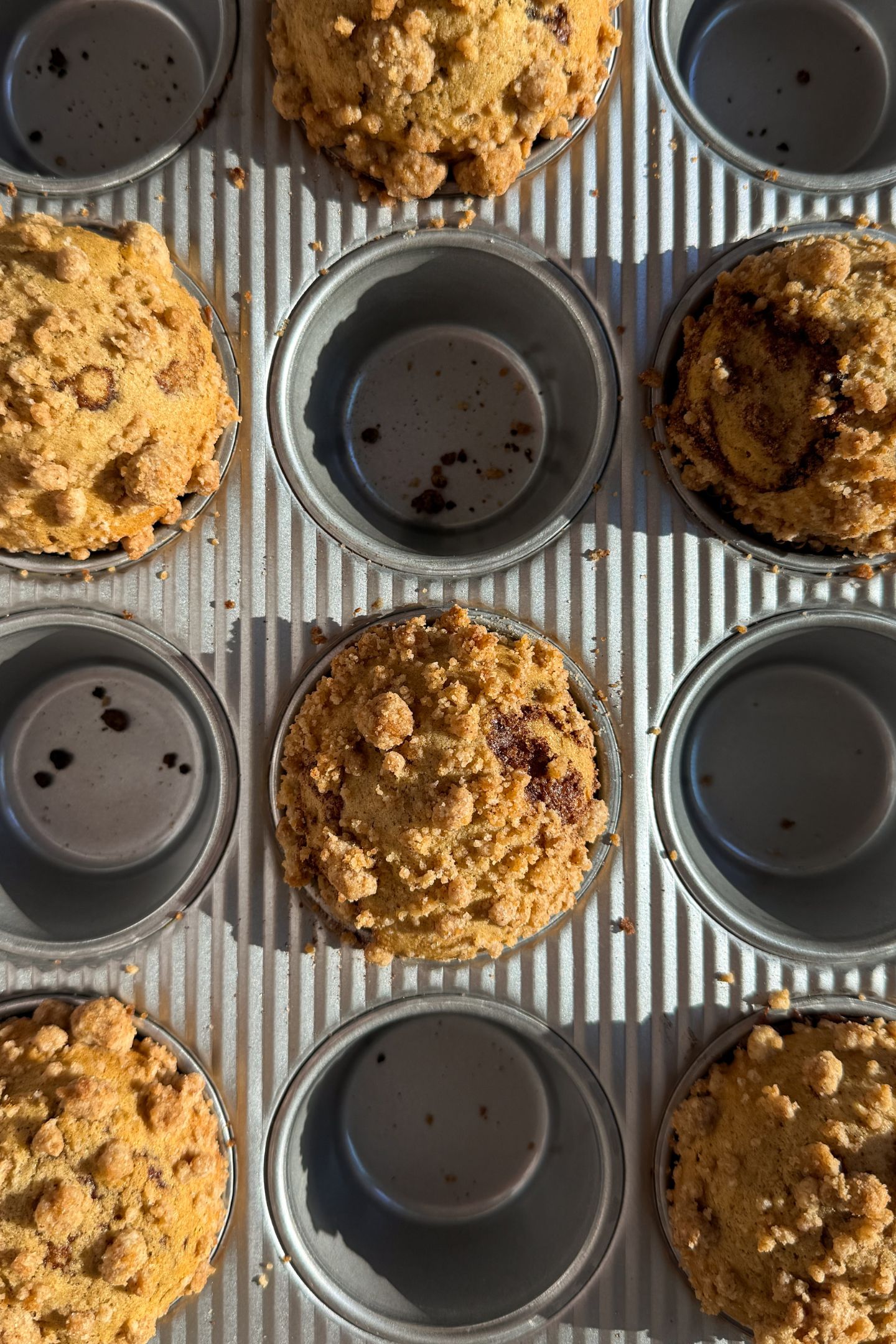 Baked muffins in the muffin tin.