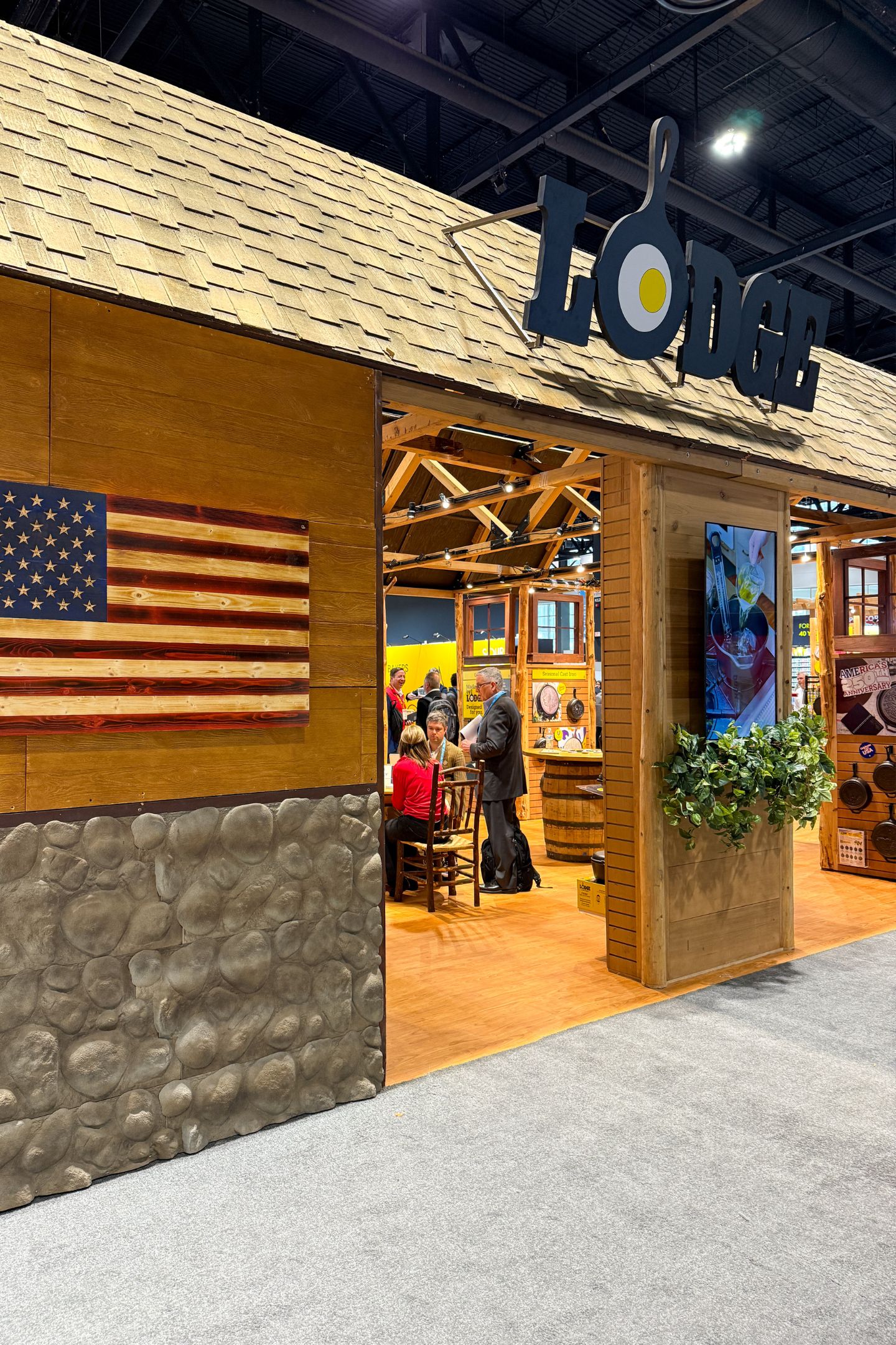 A picture of the Lodge booth at the Inspired Home Show.